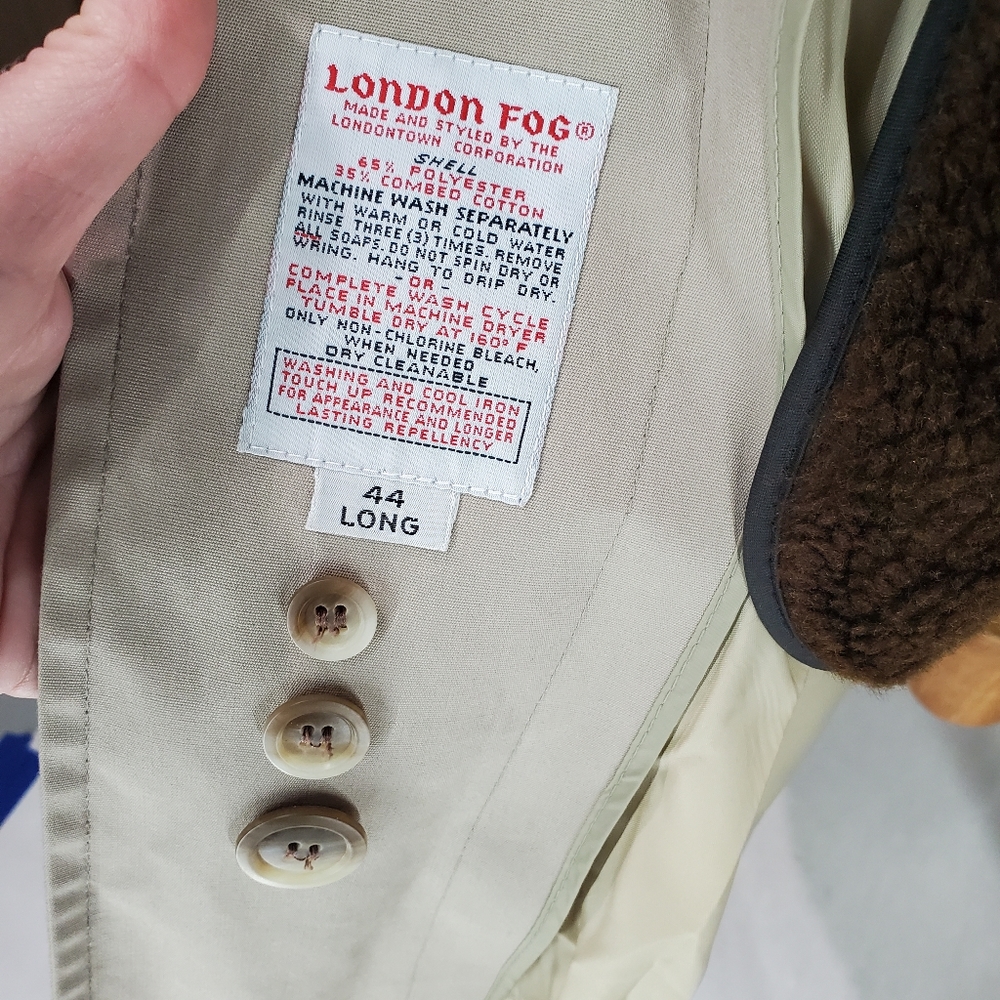 London Fog Vintage Men's Lined Trench Coat Classic Khaki Maincoats Size 44 L EUC - Picture 12 of 16